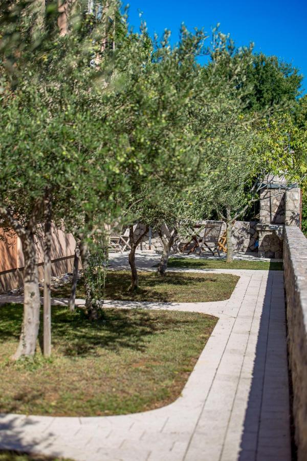Villa Romana And Tea Šilo Exterior foto